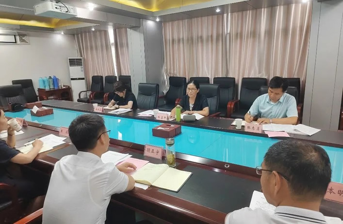 080621-109287.jpg 1.jpg