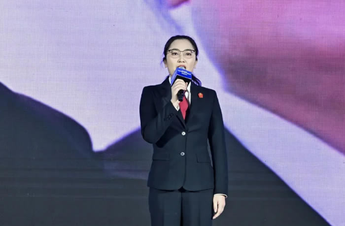 052657-115230.jpg 3.jpg