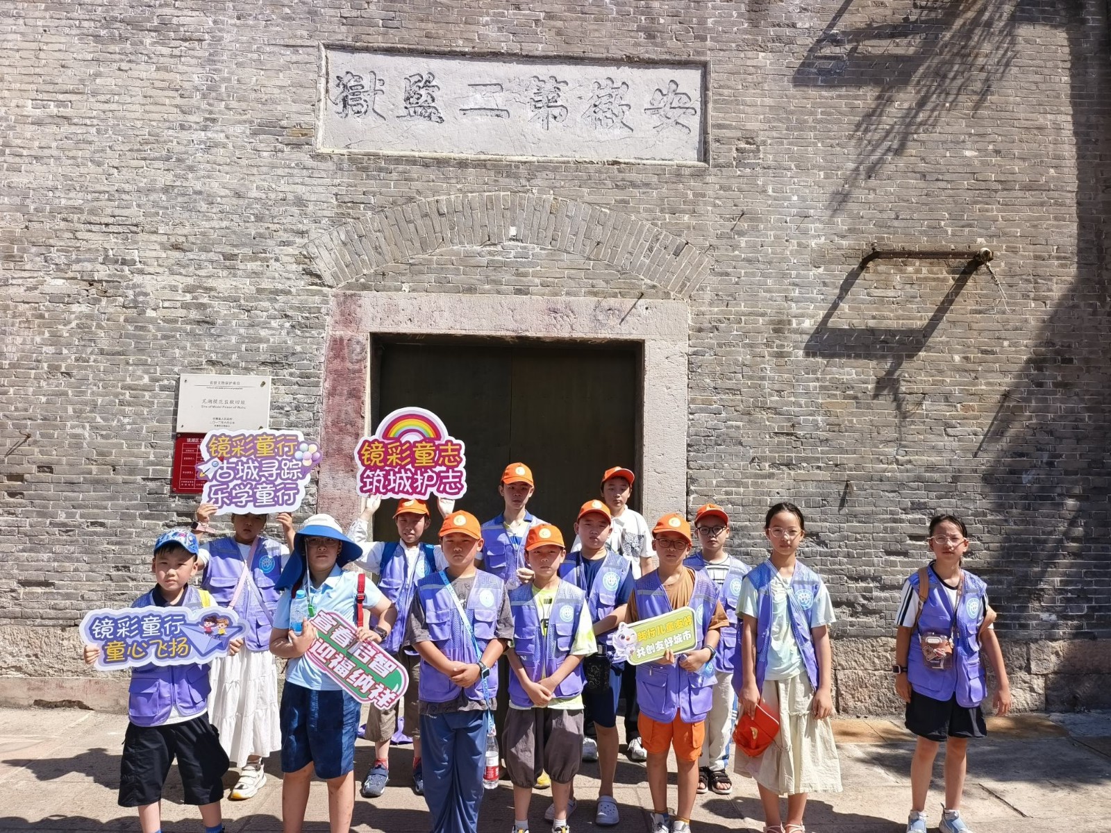 164236-804392.jpg 164236-804392.jpg